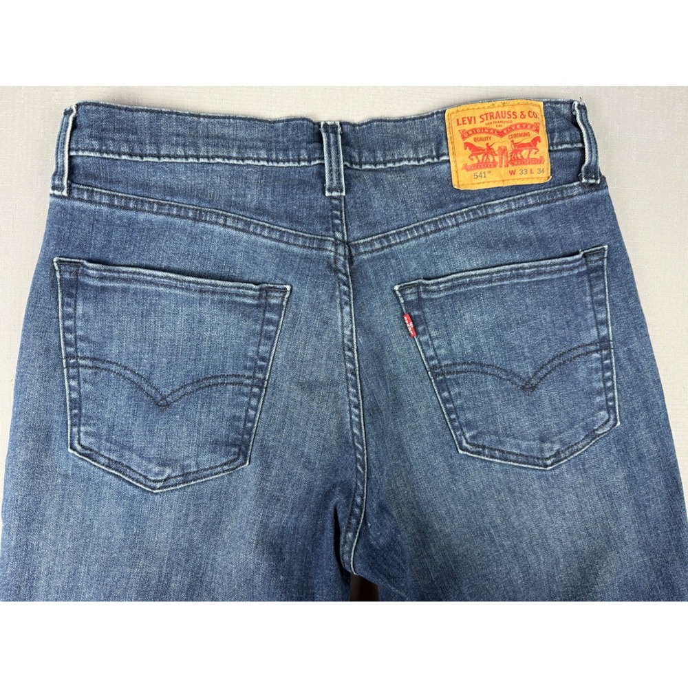 Levis 541 Athletic Taper Jeans Mens 33x34 Blue Medium Wash Stretch 18181-0216 - Picture 3 of 12
